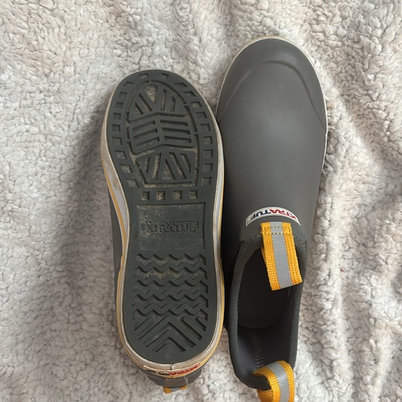 Xtratuf boots - Picture 4 of 4